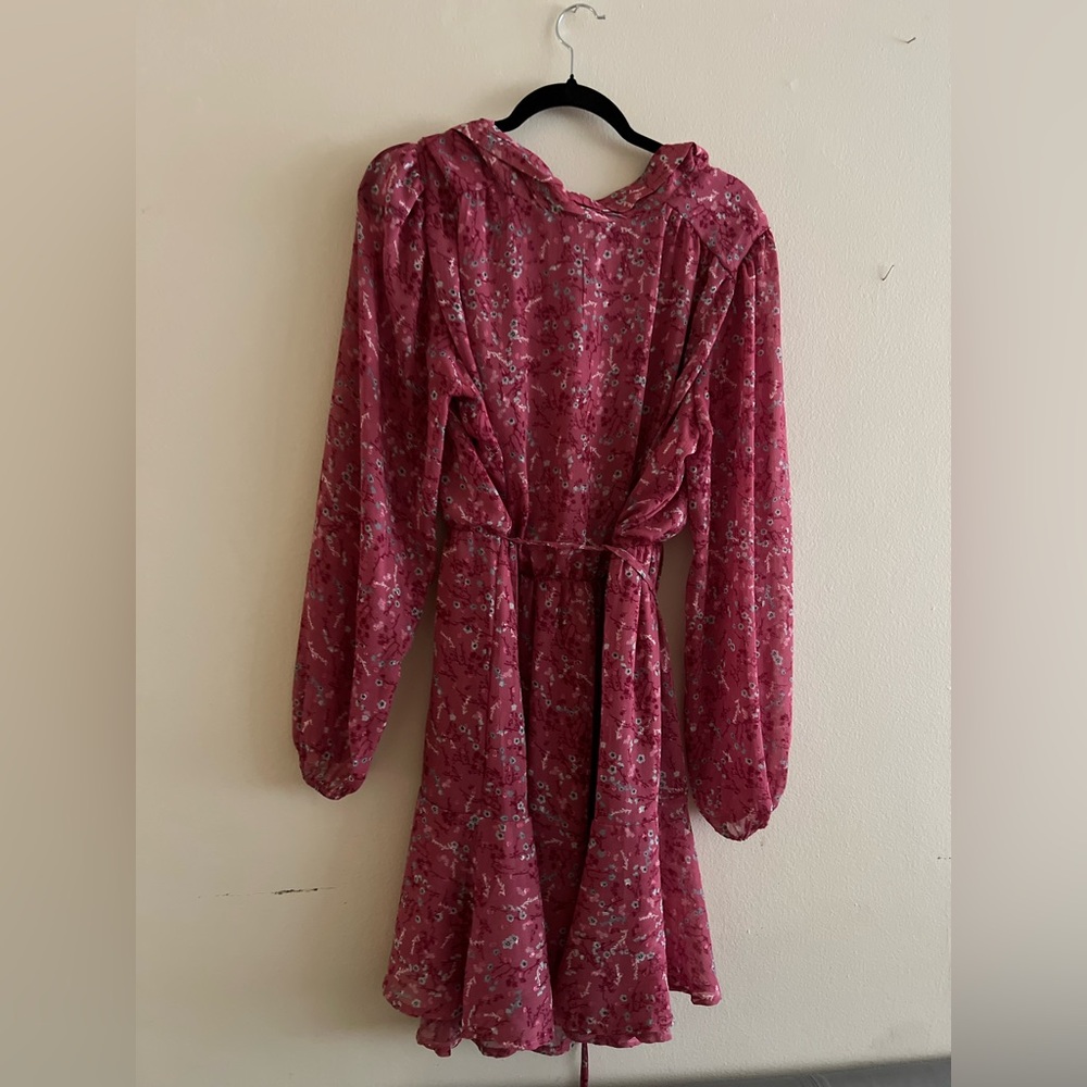 Suzy Shier Pink Floral Long Sleeve Dress